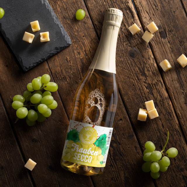 Alkoholfreier Trauben-Secco